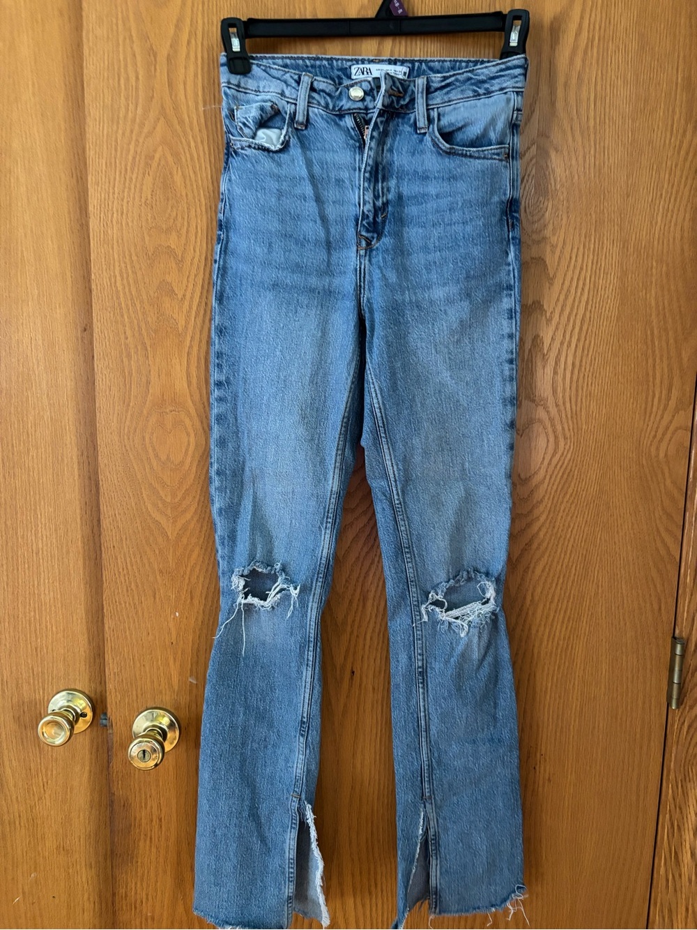 Zara Light Blue Straight-Leg Distressed Jeans - Picture 2 of 8